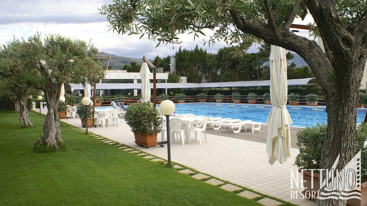 Nettuno Resort Capo dʼOrlando Εξωτερικό φωτογραφία
