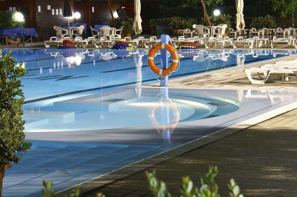 Nettuno Resort Capo dʼOrlando Εξωτερικό φωτογραφία